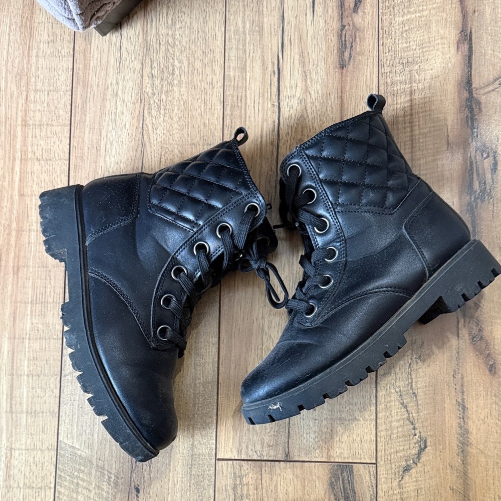 Joe Fresh Black Quilted Ankle Lace-Up Boots - Picture 6 of 12